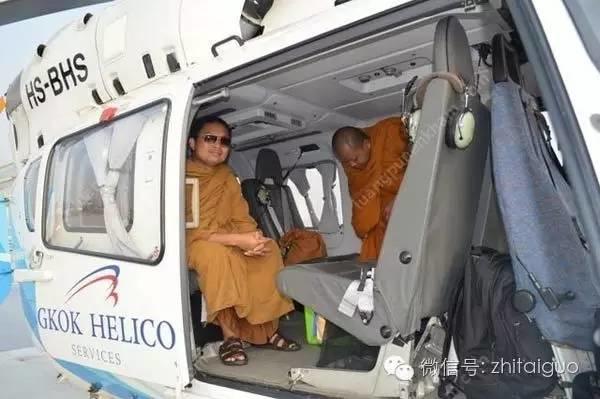 3年前那个乘私人飞机挎名包炫富的泰国僧人，这次要漂洋过海从美国回泰了……-图片8