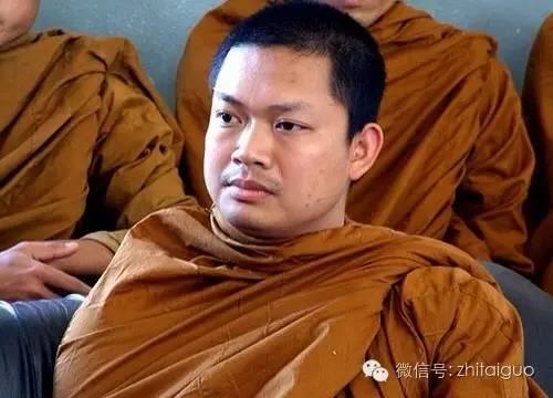 3年前那个乘私人飞机挎名包炫富的泰国僧人，这次要漂洋过海从美国回泰了……-图片10