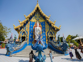 有时候,佛牌用我们没有想到的方式爱着我们。