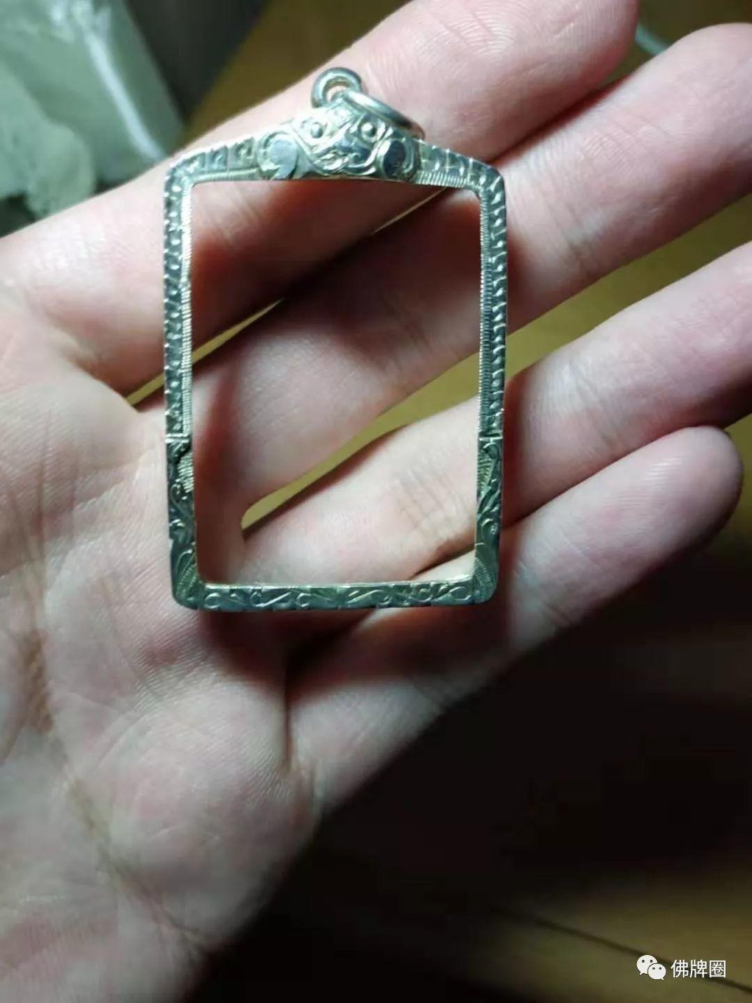 佛牌壳氧化发黑怎么办？一招马上擦亮！-图片1