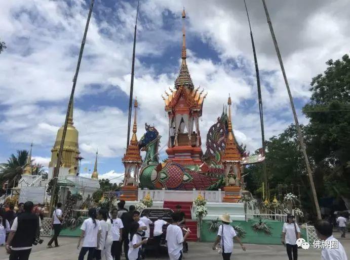 回顾以往,泰国高僧金身不腐新闻遍布全泰!【泰国佛牌】 回顾以往,泰国高僧金身不腐新闻遍布全泰!-图片1