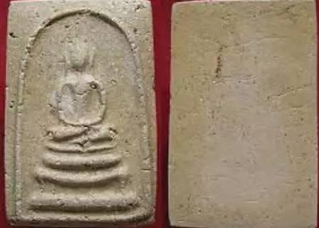 朋友说有人碰了他的佛牌，他不想戴了【泰国佛牌】