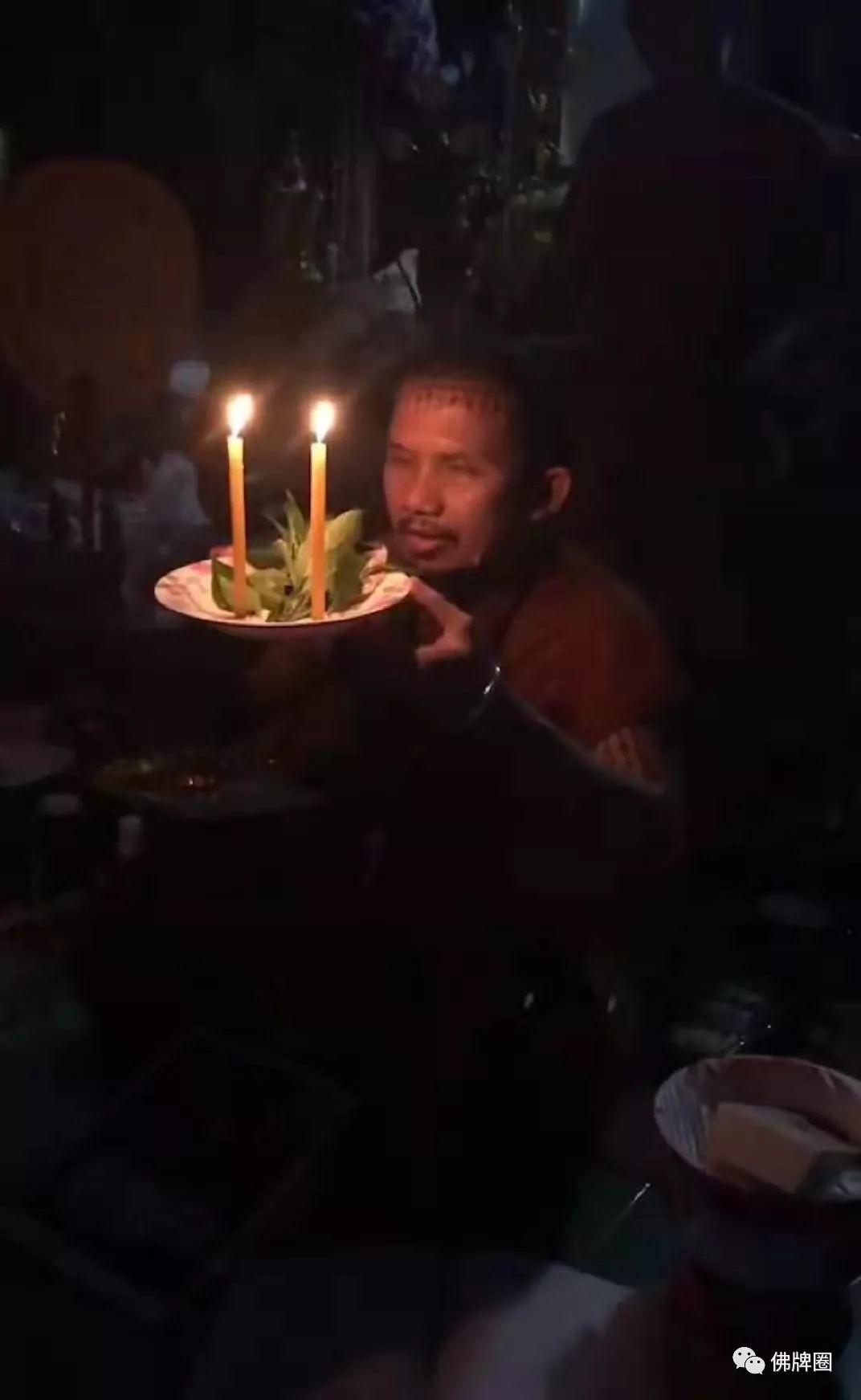 神秘的乩僮起乩!【泰国佛牌】 神秘的乩僮起乩!-图片2