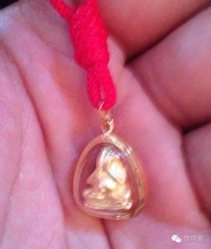 让人香菇 蓝瘦的佛牌【泰国佛牌】 让人香菇 蓝瘦的佛牌【泰国佛牌】