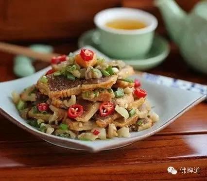 佛牌道团队祝朋友们中秋快乐【泰国佛牌】