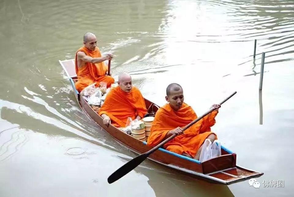 家中供奉与不供奉佛、神之间的差异！【泰国佛牌】