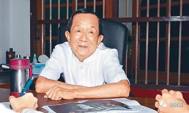 白龙王逝世多年仍受明星尊崇，却一生拒见三大巨星！【泰国佛牌】