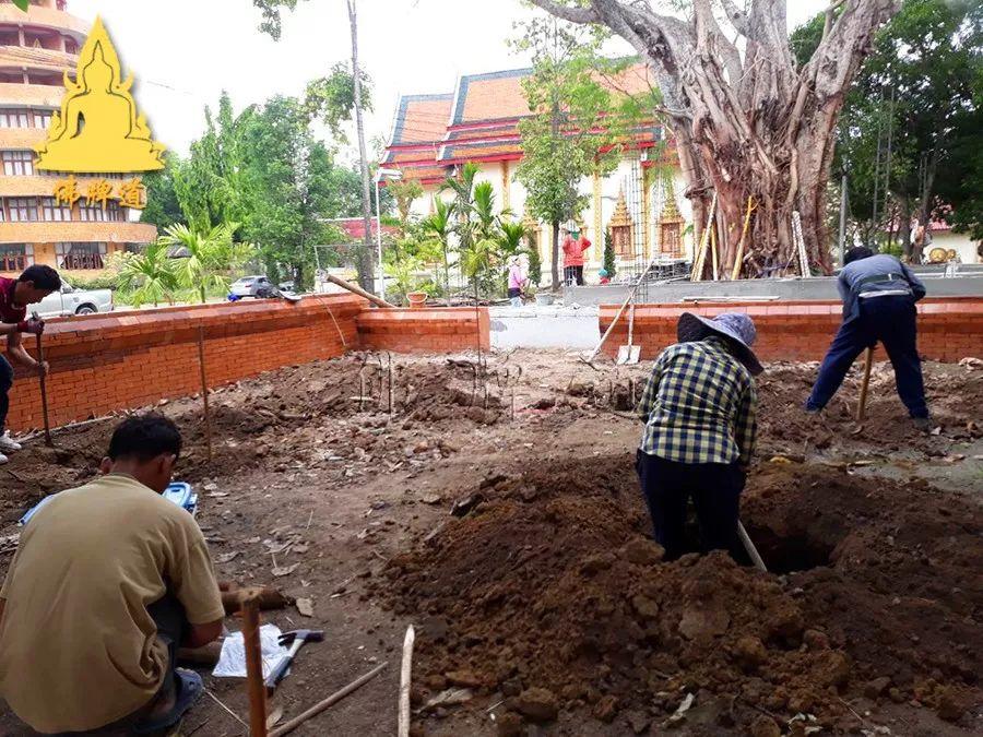 【功德活动】--帮助森林派师父--龙婆通波哇寺庙 建造“大型立尊像”【泰国佛牌】 【功德活动】–帮助森林派师父–龙婆通波哇寺庙 建造“大型立尊像”-图片14