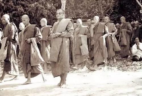 佛牌道18：森林派高僧 在世阿罗汉--LP PRASIT【泰国佛牌】