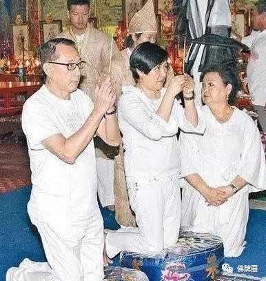 传说中的白龙王和娱乐圈的明星们【泰国佛牌】 传说中的白龙王和娱乐圈的明星们-图片15