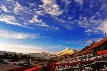 帮助残疾人、病人和穷人,等同于给佛菩萨做供养!【泰国佛牌】 帮助残疾人、病人和穷人,等同于给佛菩萨做供养!【泰国佛牌】