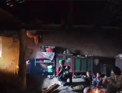 这才是真正舌尖上的中国，看了后如此心酸【泰国佛牌】