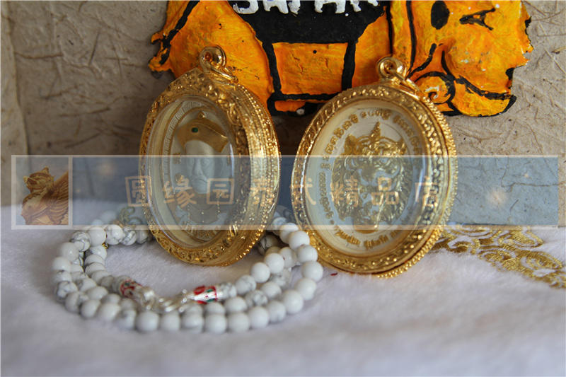 龙婆炎、阿赞苏斌（发现本店一尊假牌，本店关闭）-图片6