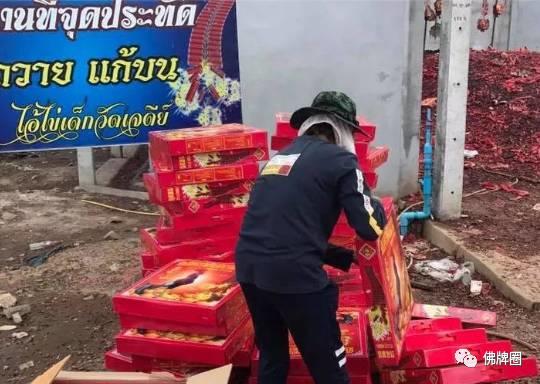 泰国寺庙里那些千奇百怪的还愿方式!【泰国佛牌】 泰国寺庙里那些千奇百怪的还愿方式!-图片12