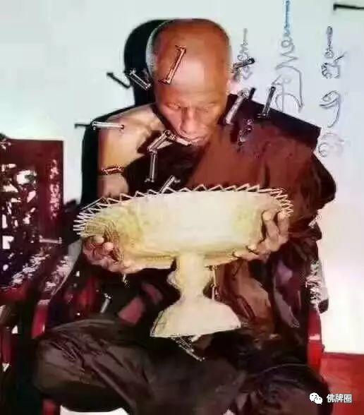 你们对加持的力量一无所知~【泰国佛牌】 你们对加持的力量一无所知~【泰国佛牌】