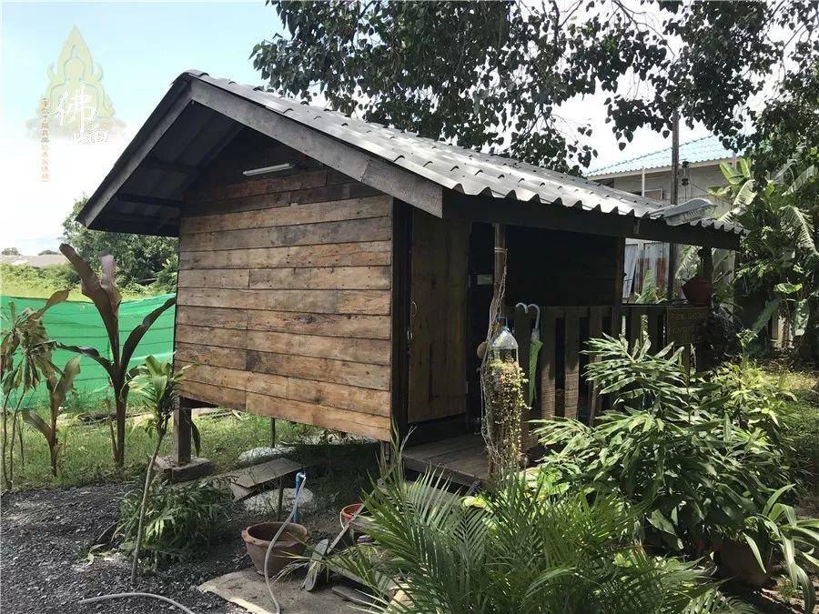 清迈的Wat San Tin Ki Na寺庙【泰国佛牌】 清迈的Wat San Tin Ki Na寺庙【泰国佛牌】