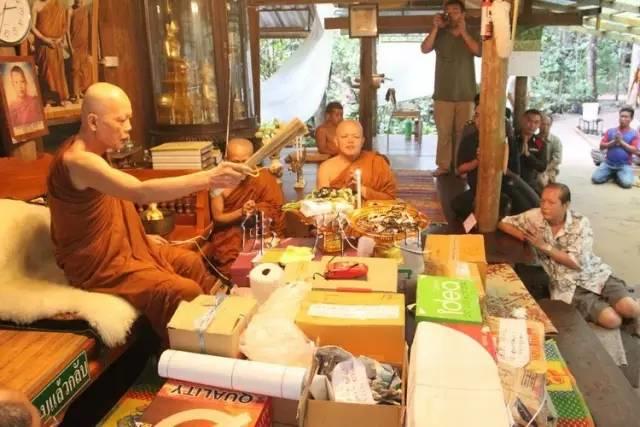 佛牌道20：LP PRASIT师父的珍贵圣物【泰国佛牌】