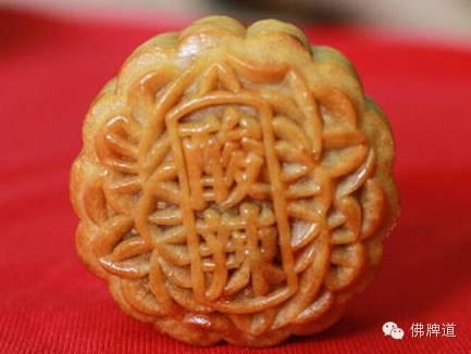 佛牌道团队祝朋友们中秋快乐【泰国佛牌】