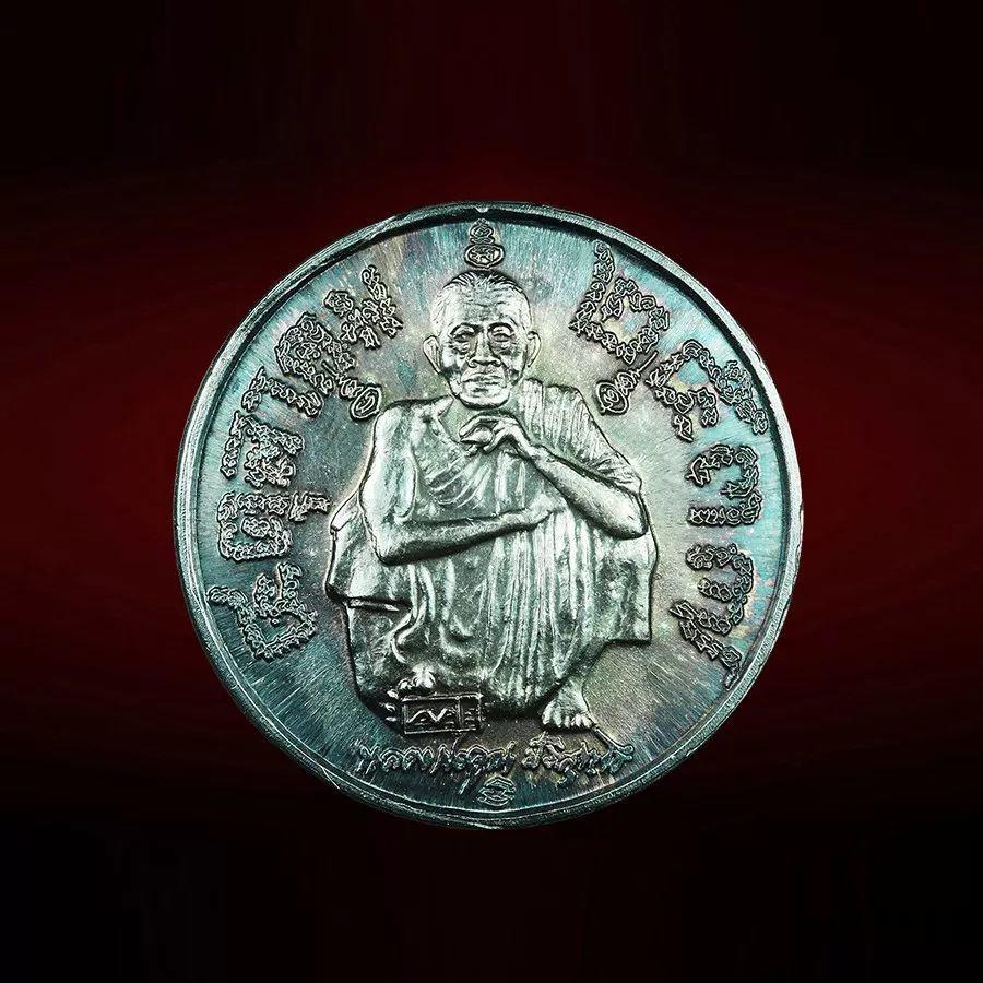 龙婆坤 2537 六轮72周岁自身 纯银版【泰国佛牌】 龙婆坤 2537 六轮72周岁自身 纯银版-图片3