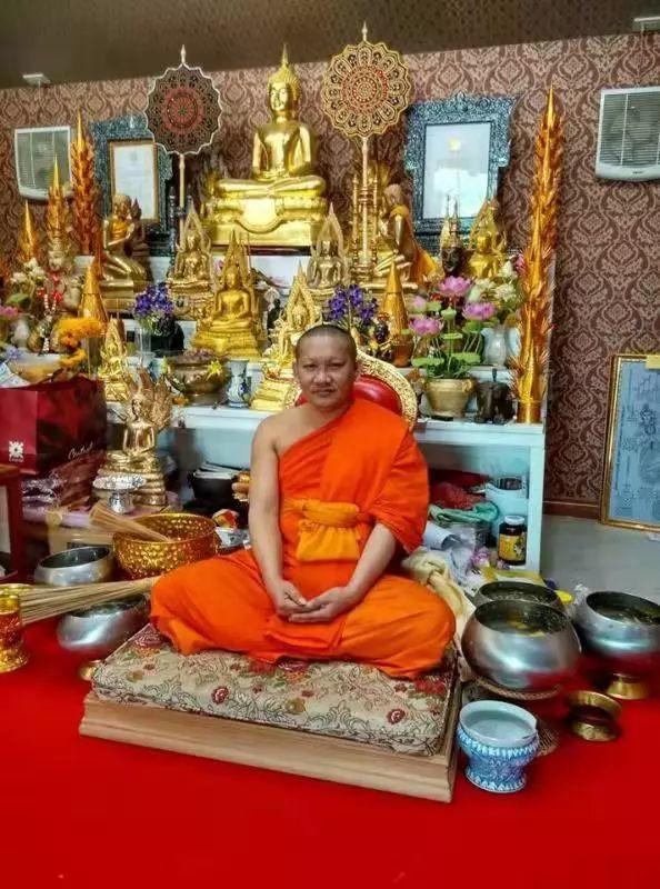 泰国佛台是如何摆放佛像?-图片3