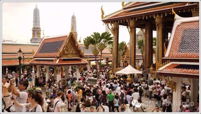 你知道吗?曼谷大皇宫明年开始“限客”了!【泰国佛牌】 你知道吗?曼谷大皇宫明年开始“限客”了!【泰国佛牌】