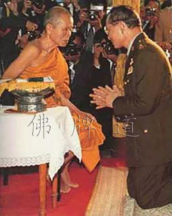 【佛牌道】问答--龙婆坤师父的佛牌是不是都蛮贵的呢?【泰国佛牌】 【佛牌道】问答–龙婆坤师父的佛牌是不是都蛮贵的呢?-图片2