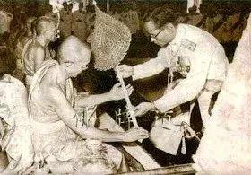 普密蓬国王（泰九世皇）生前拜访过的高僧-图片12