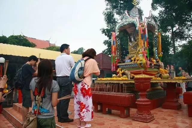 国内商人普吉岛租寺庙坑同胞【泰国佛牌】 国内商人普吉岛租寺庙坑同胞-图片1