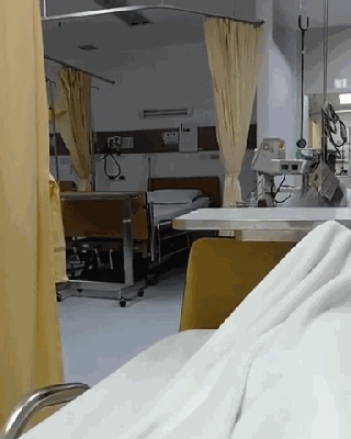 泰国女子声称病房闹鬼,手机拍下惊悚视频!网友:灵异!【泰国佛牌】 泰国女子声称病房闹鬼,手机拍下惊悚视频!网友:灵异!-图片2