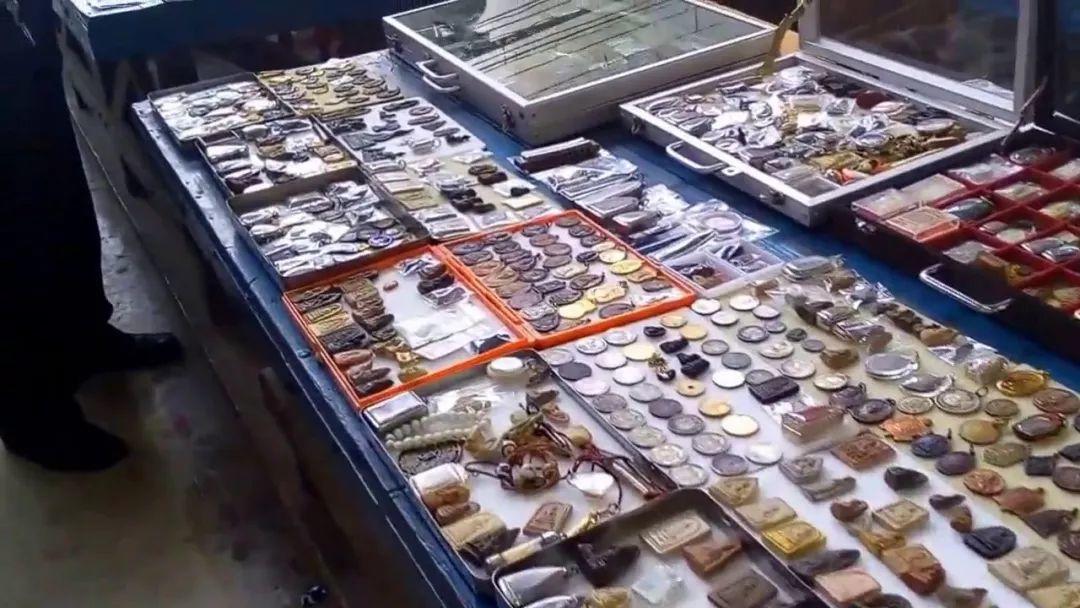 佛牌道42: 经济不景气会影响佛牌的市场价吗?【泰国佛牌】 佛牌道42: 经济不景气会影响佛牌的市场价吗?-图片6