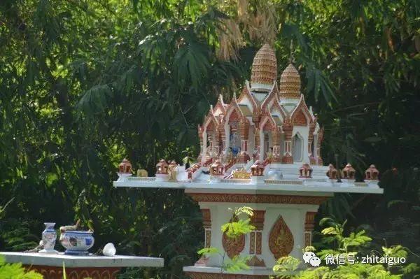 文化 | 泰国人家门口那个小神龛,到底是什么来路?【泰国佛牌】 文化 | 泰国人家门口那个小神龛,到底是什么来路?