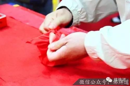 【佛牌道】问答--我请了阴牌该怎么办呢?【泰国佛牌】 【佛牌道】问答--我请了阴牌该怎么办呢?【泰国佛牌】