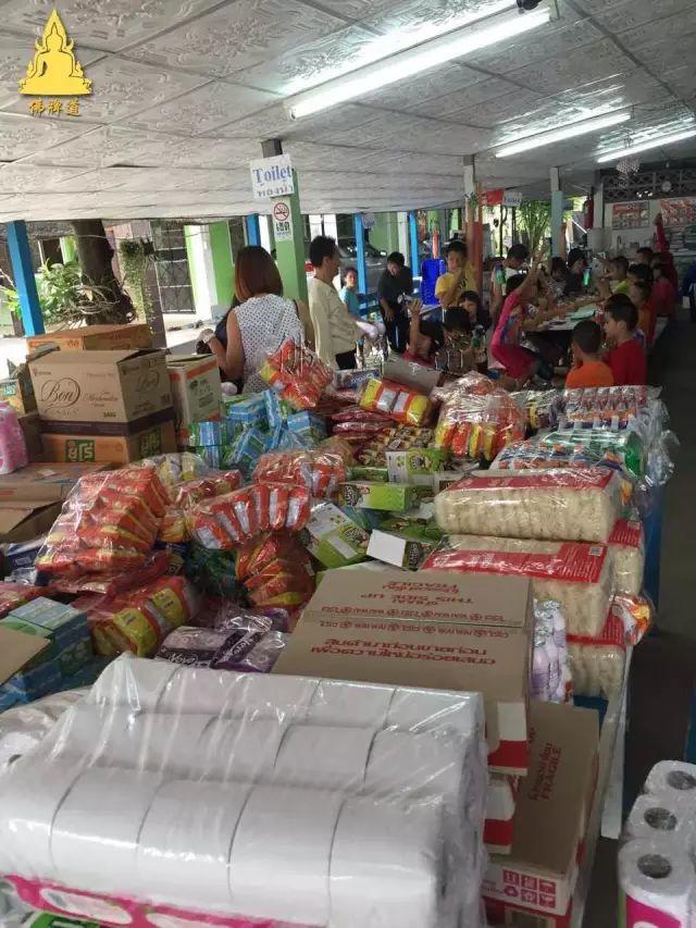 【活动现场】2016年09月25日捐助孤儿院实况【泰国佛牌】 【活动现场】2016年09月25日捐助孤儿院实况-图片17