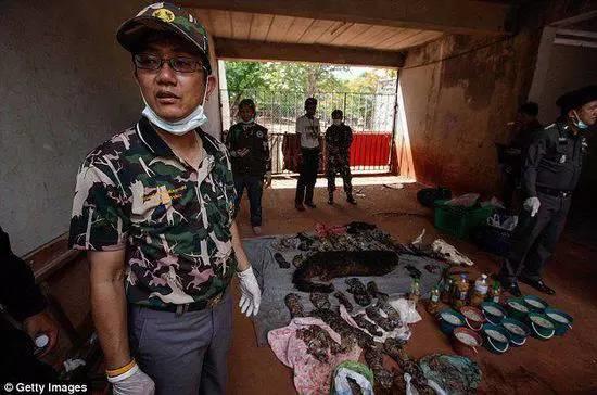 庙里不一定供的是菩萨--泰国虎庙【泰国佛牌】 庙里不一定供的是菩萨–泰国虎庙-图片10