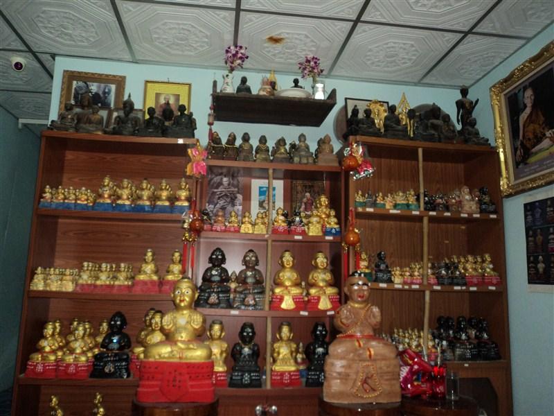 龙婆炎、阿赞苏斌（发现本店一尊假牌，本店关闭）-图片4