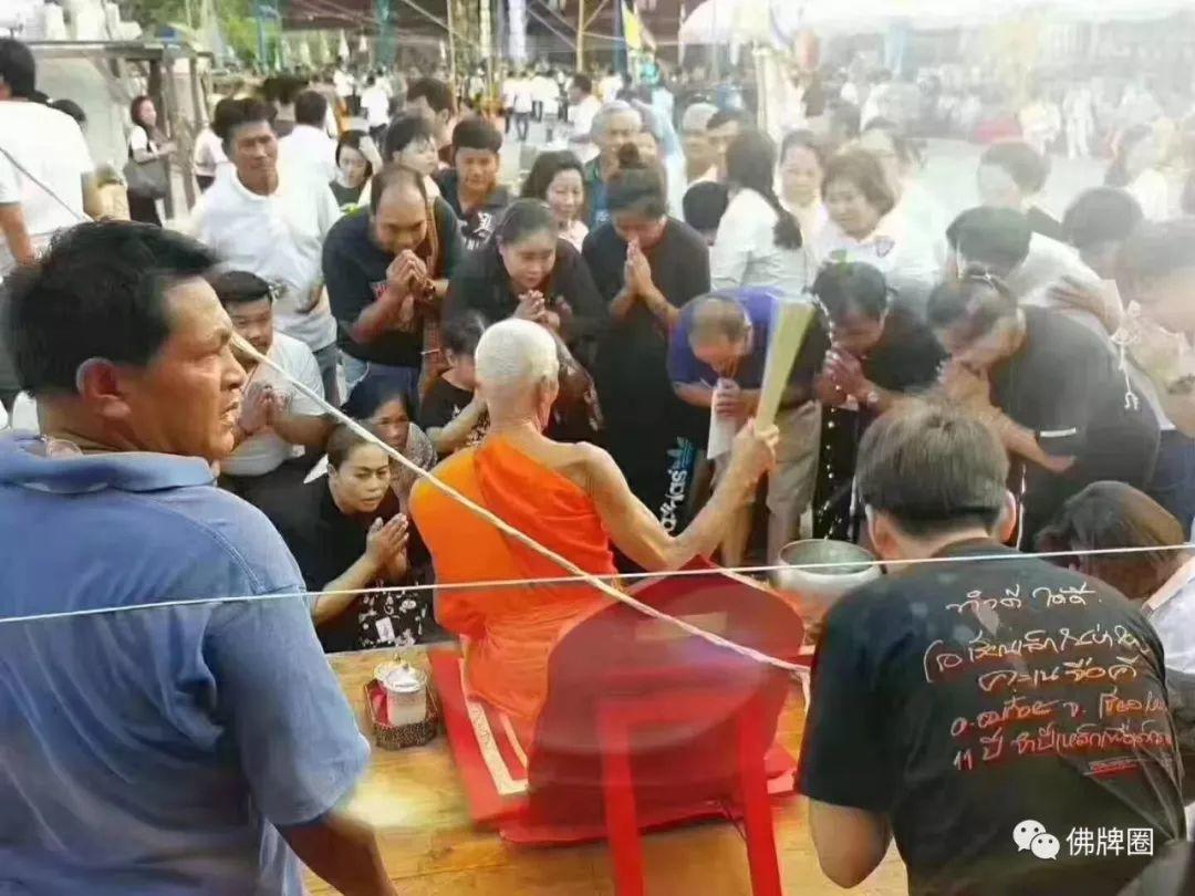 复刻牌、徒弟牌、商业牌...那些“非原版佛牌”到底是怎么回事!【泰国佛牌】 复刻牌、徒弟牌、商业牌…那些“非原版佛牌”到底是怎么回事!-图片5