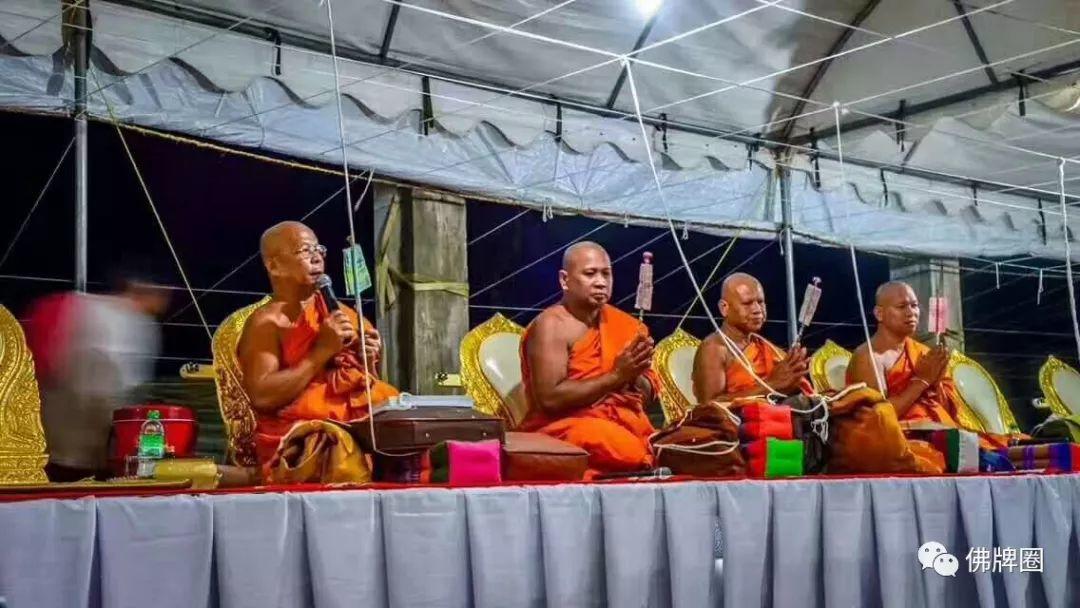 佩戴佛牌后，我们该如何合理许愿？【泰国佛牌】