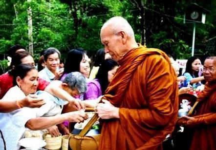 龙婆爽高僧86岁圆寂【泰国佛牌】 龙婆爽高僧86岁圆寂【泰国佛牌】