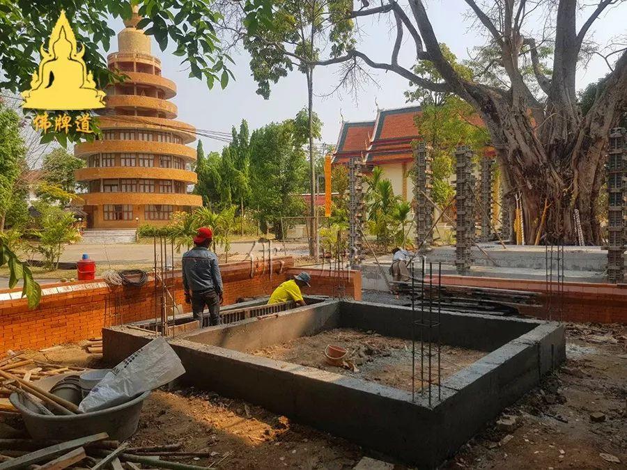 【功德活动】--帮助森林派师父--龙婆通波哇寺庙 建造“大型立尊像”【泰国佛牌】 【功德活动】–帮助森林派师父–龙婆通波哇寺庙 建造“大型立尊像”-图片17