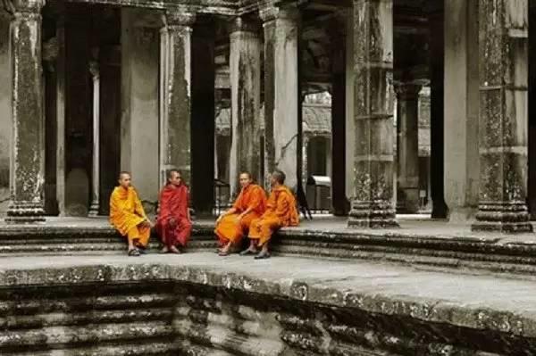 人这一辈子,什么最重要?90%的人看完都恍然大悟!【泰国佛牌】 人这一辈子,什么最重要?90%的人看完都恍然大悟!【泰国佛牌】