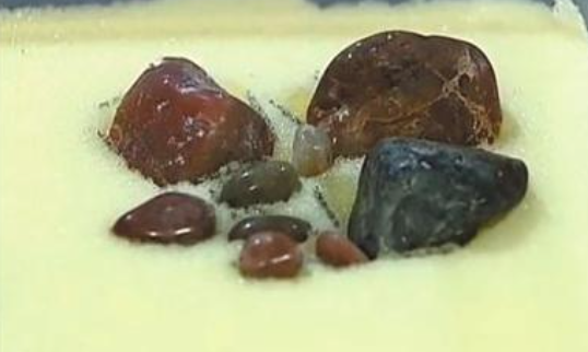 高僧披露鉴别真假佛舍利的简易办法【泰国佛牌】 高僧披露鉴别真假佛舍利的简易办法【泰国佛牌】