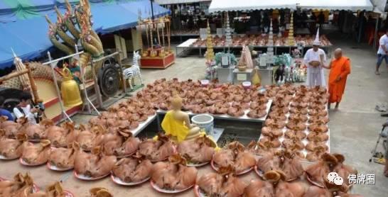 泰国寺庙里那些千奇百怪的还愿方式!【泰国佛牌】 泰国寺庙里那些千奇百怪的还愿方式!-图片9