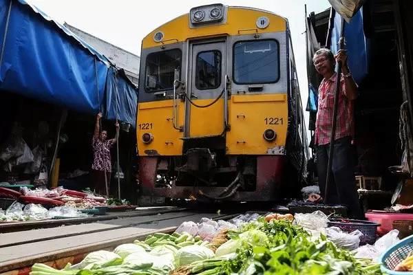 在泰国,逛集市才是正经事【泰国佛牌】 在泰国,逛集市才是正经事-图片9