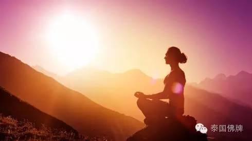 初学佛者如何念佛持咒呢?【泰国佛牌】 初学佛者如何念佛持咒呢?-图片3