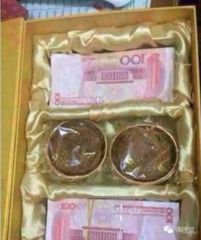 佛牌道团队祝朋友们中秋快乐【泰国佛牌】