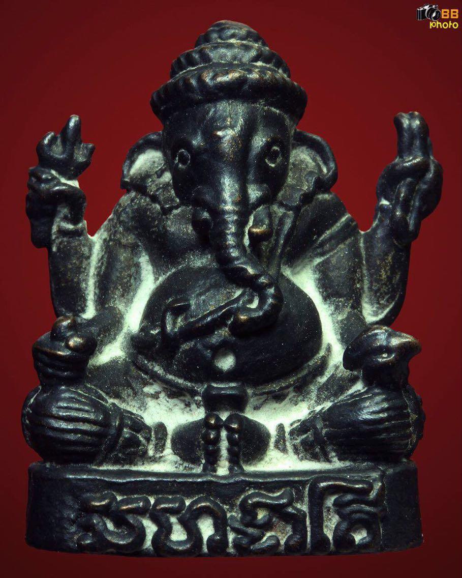 2519 龙婆门-第一期象神【泰国佛牌】 2519 龙婆门-第一期象神-图片1