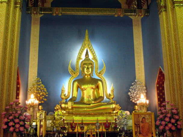 泰国佛寺介绍：西方色彩浓郁的寺庙——云石寺-图片2