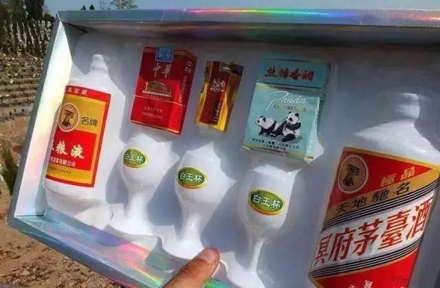 【清明节】祭祀先祖的正确模式【泰国佛牌】 【清明节】祭祀先祖的正确模式-图片3