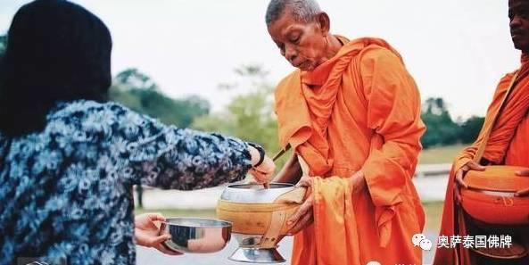 泰国的和尚和中国的和尚有什么区别二：食-图片2