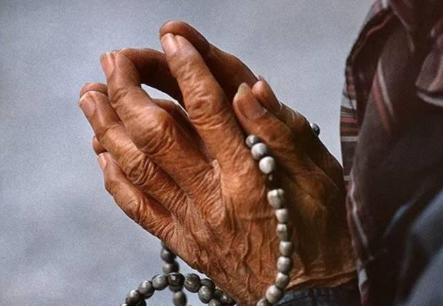 经常拜佛 佛为什么不帮你-图片3